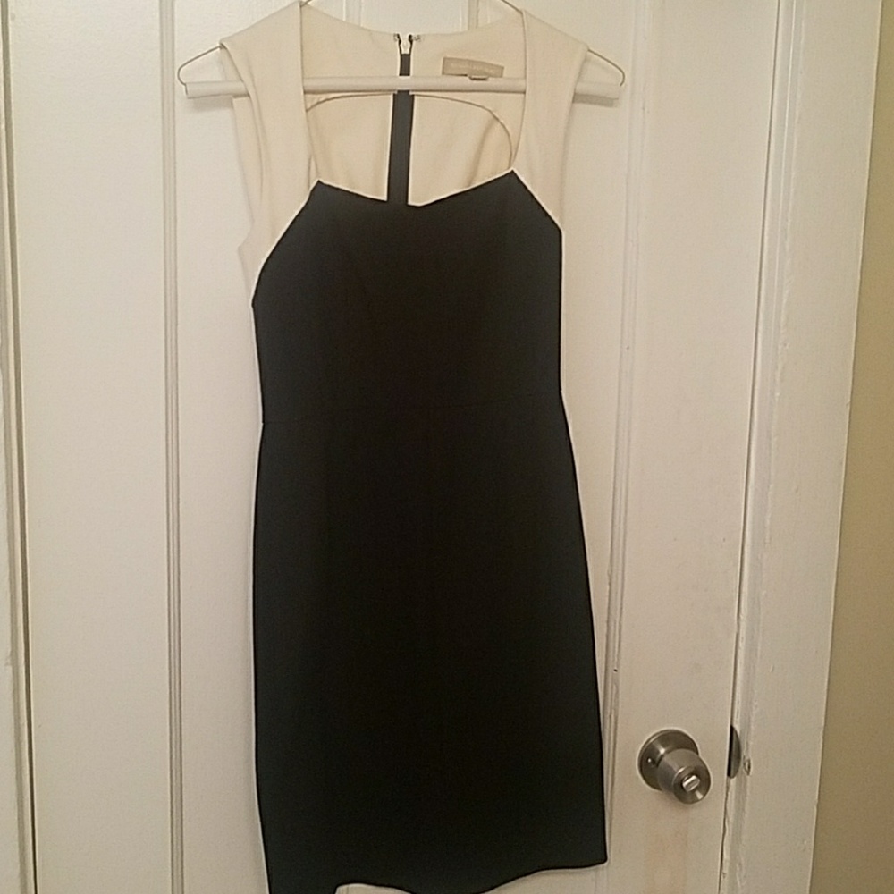 BANANA REPUBLIC sheath dress